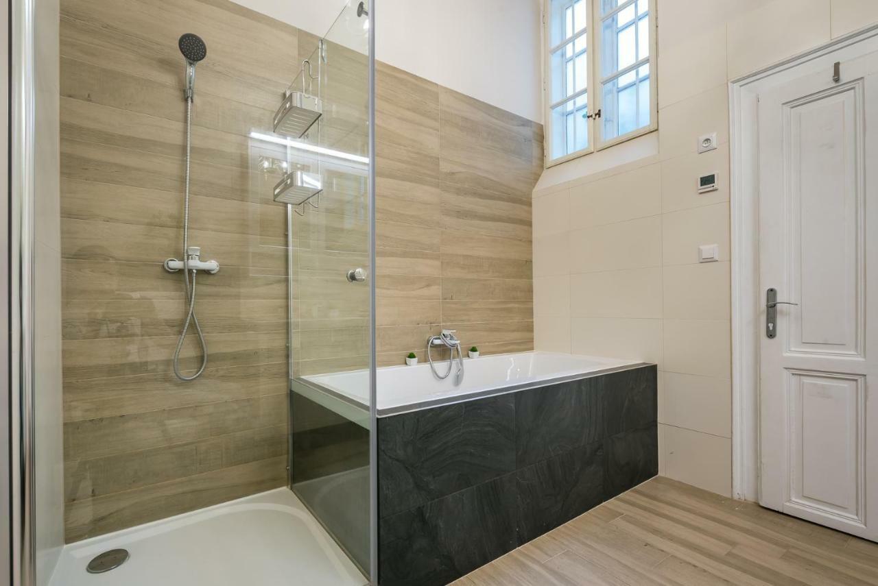 H75 Apartments Kosice Centre Экстерьер фото